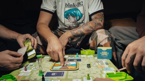 High Games Board: Adult - 420 Fun Experience