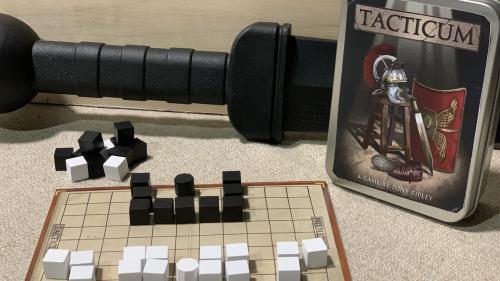 TACTICUM. Lead your soldiers.
