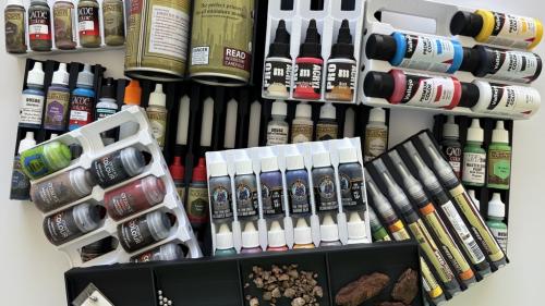 Stackable paint trays V2 - Efficient storage, great overview