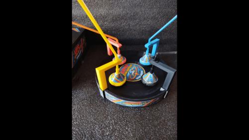 SPIN TOP BATTLES UFO