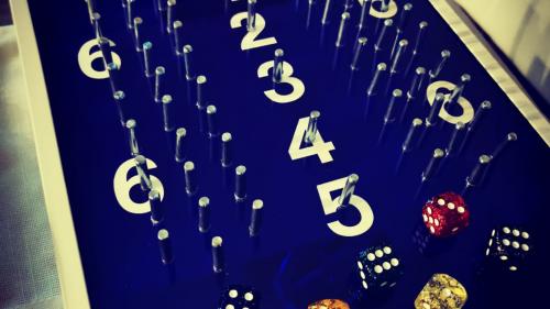 Cubes- das Familien und Party Brettspiel