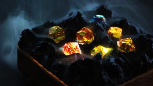 Mystery of Light - Glaze Dice and Illuminated Base