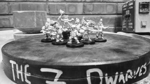 The 7 Dwarves. 28mm Sci-Fi Miniatures.